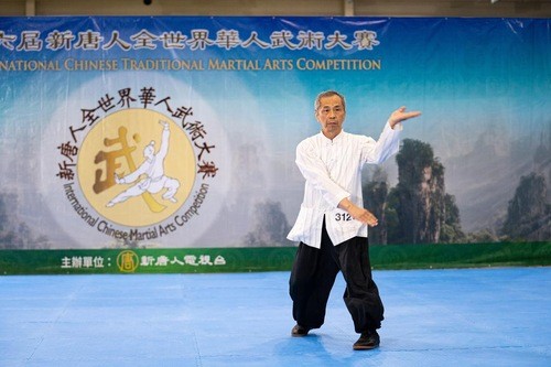 Международный конкурс традиционных китайских боевых искусств NTD 2019,Чэнь Цзинчжи, бронзовый призёр в категории стиль южный кулак .(Фото: minghui.org)
 | Epoch Times Россия