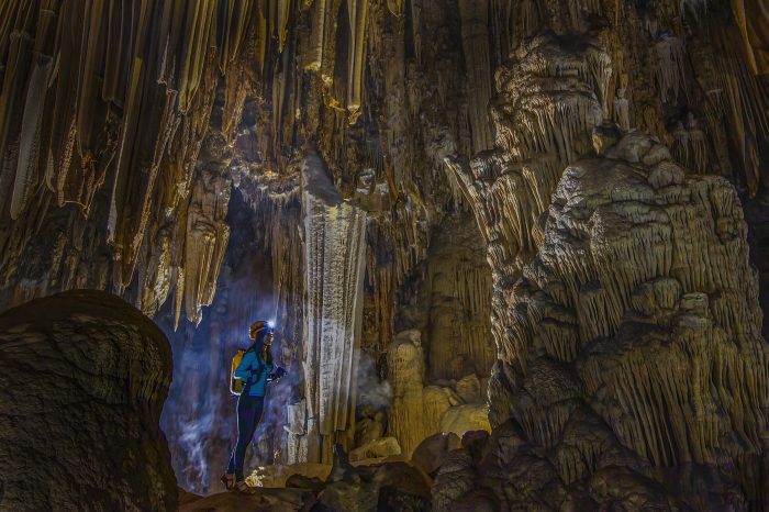 Ни с чем не сравнимое зрелище: труднодоступная пещера в джунглях Вьетнама открыта для посещения
