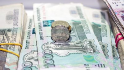 Вышел указ о выплатах пенсий для проживающих за рубежом россиян в рублях