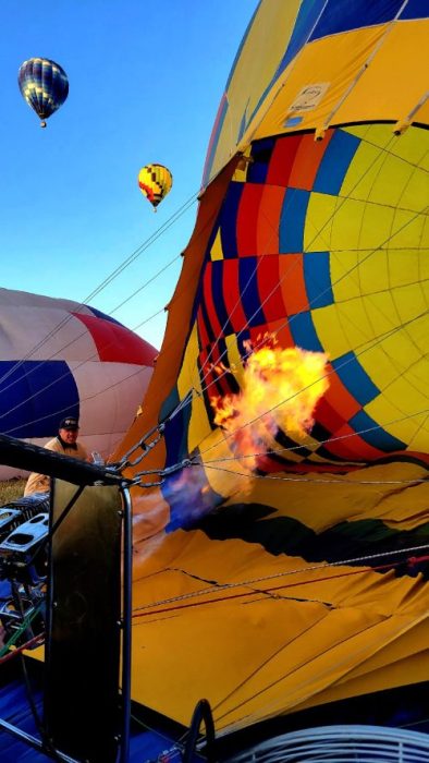 Захватывающие полёты на воздушных шарах в Темекуле: моменты блаженного спокойствия