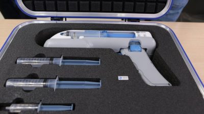 В России разработали устройство для сшивания ран в военно-полевых условиях