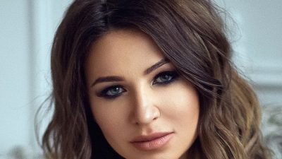 Блогер Блиновская и её семья могут объявить о банкротстве