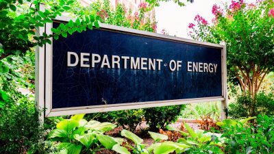 Администратор Байдена подтверждает решение Трампа об экспорте природного газа с Аляски