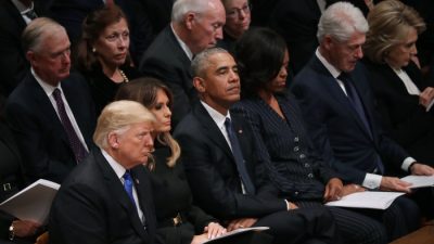 Трамп раскрыл подробности об отношениях с Клинтонами