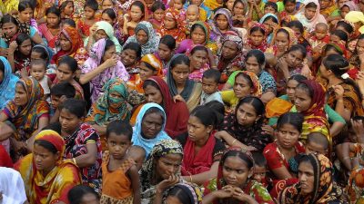 Около 80 человек погибли в столице Йемена в давке при раздаче пожертвований