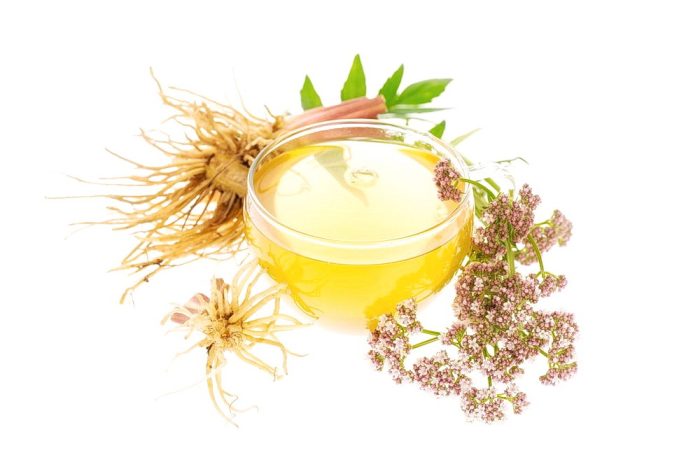 При бессоннице попробуйте ароматные травы, которые укрепят вам нервную систему