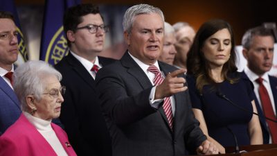 От одного Китая семья Байдена получила более $10 млн