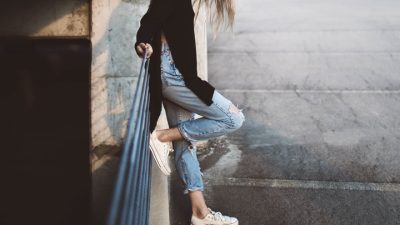 К чему может привести ношение обуви без носков