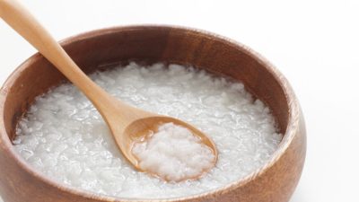 Китайская медицина для лечения рака рекомендует белую рисовую кашу
