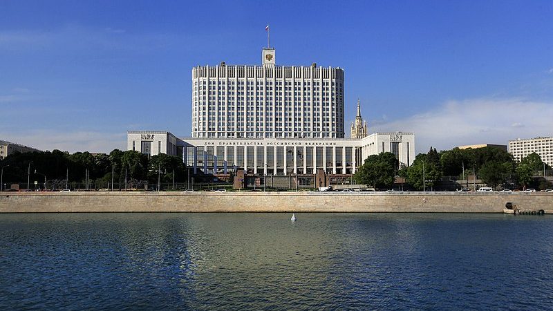 Кабмин не поддержал законопроект об уголовной ответственности за дипфейки Дом правительства Российской Федерации, известный как Белый дом. (Krylov Ivan/wikimedia.org/CC BY-SA 4.0)