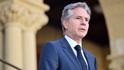 Блинкен отправится в Китай бороться с недопониманием