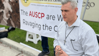 Католические больницы связаны с операциями для трансгендеров и абортами, утверждается в докладе