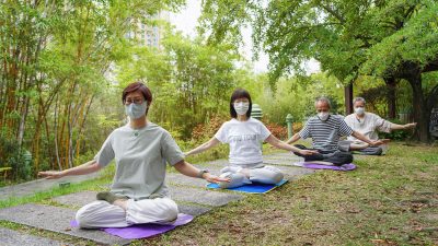 Женщина в Гонконге излечилась от рака матки благодаря практике Фалунь Дафа