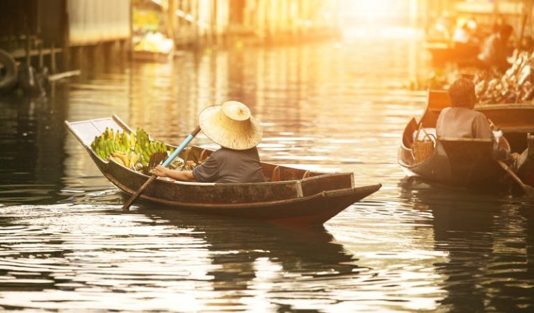 Крестьянин из Таиланда начал странно болеть, причём после каждой операции его состояние ухудшалось. (Khunaspix via Dreamstime)
 | Epoch Times Россия