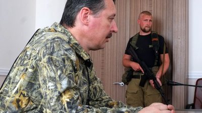 Экс-министр обороны ДНР Стрелков настаивает на отправке в зону СВО