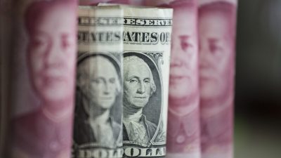 МВФ может разрешить странам использовать китайский юань для погашения долга
