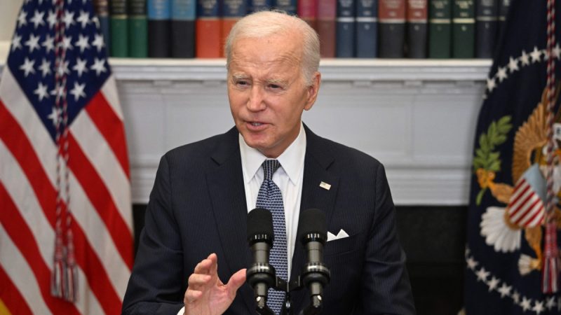 Президент Джо Байден говорит о решении Верховного суда, отменяющем списание студенческих долгов в Белом доме 30 июня 2023 года. (Jim Watson/AFP via Getty Images) | Epoch Times Россия