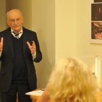 Юрист-правозащитник Дэвид Мэйтас рассказал в Сейме Латвии об извлечении органов у практикующих Фалуньгун в Китае