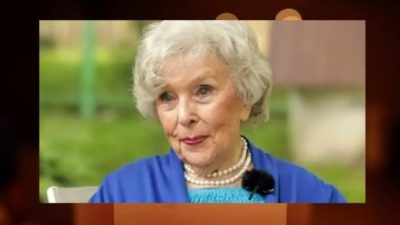 В Театре сатиры простились с Верой Васильевой