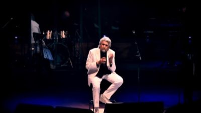 Умер итальянский певец Тото Кутуньо