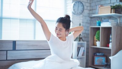 Просыпаясь по утрам, чувствуйте себя посвежевшим.(TORWAISTUDIO/Shutterstock)