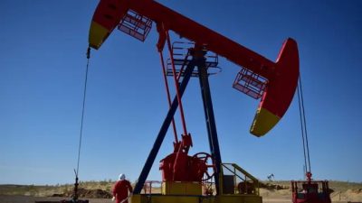 О роли Китая и шторма «Идалия» в стабилизации цен на нефть
