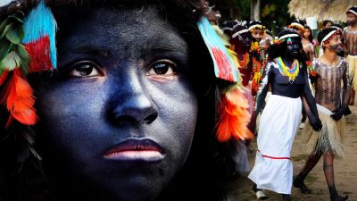 Коренные народы Амазонки проводят обряд вступления в совершеннолетие