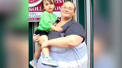 Мама, страдающая ожирением, решила стать здоровой ради дочери