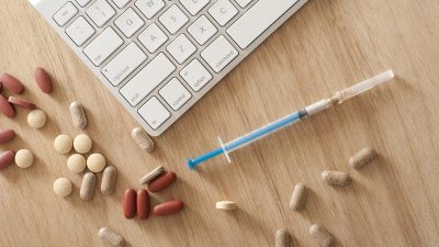 В России дорогие лекарства можно будет купить в рассрочку онлайн