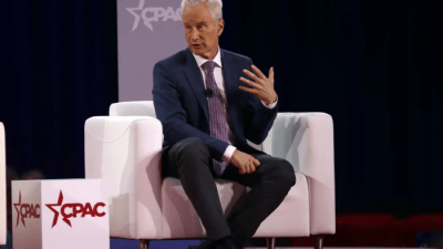 Врач Маккалоу: Разумно отказаться от вакцинации против COVID-19, гриппа и РСВ