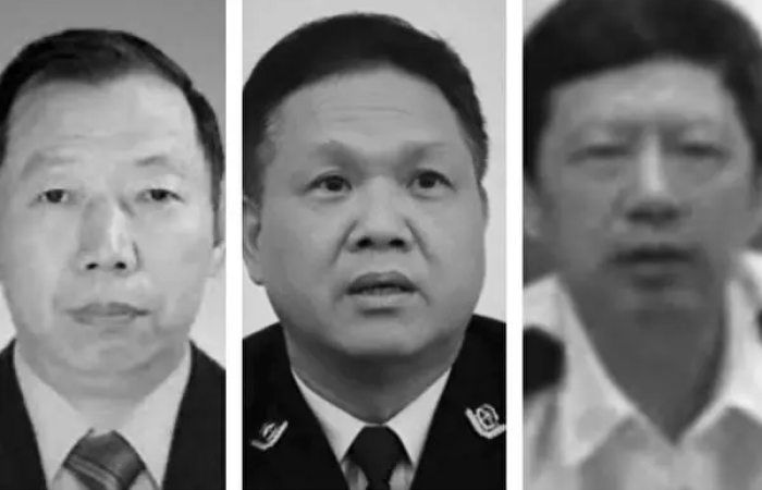 Чэнь Гуанхуэй, бывший директор Бюро по управлению тюрьмами провинции Хэнань, Ли Цзинянь, бывший директор Бюро по управлению тюрьмами провинции Гуандун, и Юй Айрун, бывший директор Бюро по управлению тюрьмами провинции Цзянсу (слева направо), оказались под следствием в связи с предполагаемыми нарушениями закона. Они были причастны к преследованию Фалуньгун. (The Epoch Times) | Epoch Times Россия