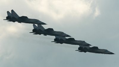 Путин: Небо над Чёрным морем будут патрулировать самолёты МиГ-31