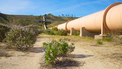 «Газпром» начал поставки газа в Узбекистан через Казахстан