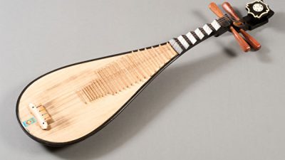 Пипа — древний китайский музыкальный инструмент