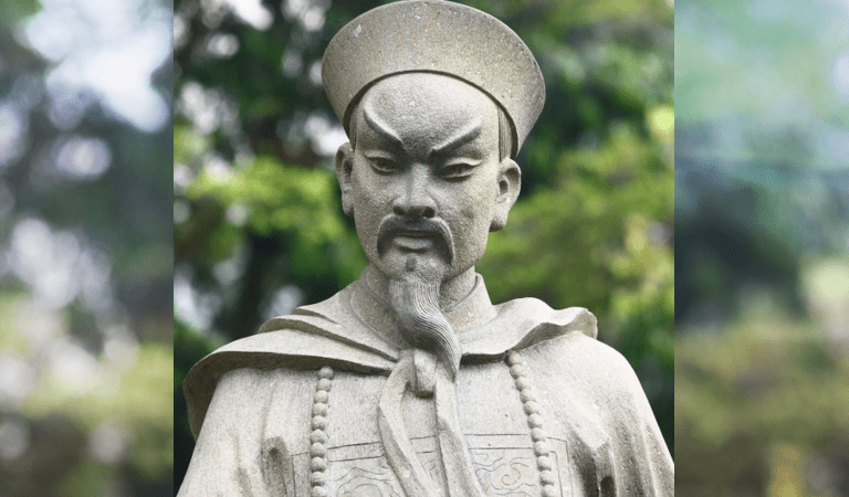 В китайской истории много рассказов об императорах и министрах, которые претворялись глупыми, чтобы скрыть своё мышление. (Image: Boaz Yunior Wibowo via Dreamstime) | Epoch Times Россия