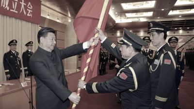 Силы, которые подрывают Китай: немецкая доктрина китайской компартии, французский гимн и советский флаг