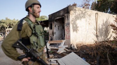 Армия Израиля захватила военный лагерь ХАМАС