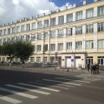 Уроки иностранного языка в школе могут сократить ради нового предмета