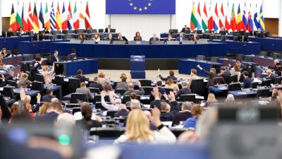 Парламент ЕС призывает Пекин немедленно прекратить преследование Фалуньгун