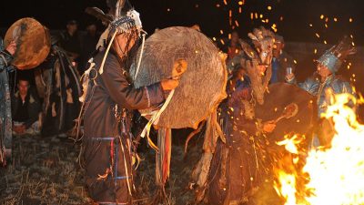 В России откроют Международную академию шаманизма