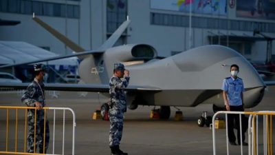 У Си Цзиньпина «усиливается паранойя»: уволены три руководителя аэрокосмической обороны