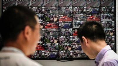 Мировой экспорт Китая упал впервые за 7 лет, экспорт в США сократился на 13%