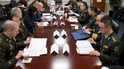 Военные США и Китая провели первые личные переговоры с 2020 года