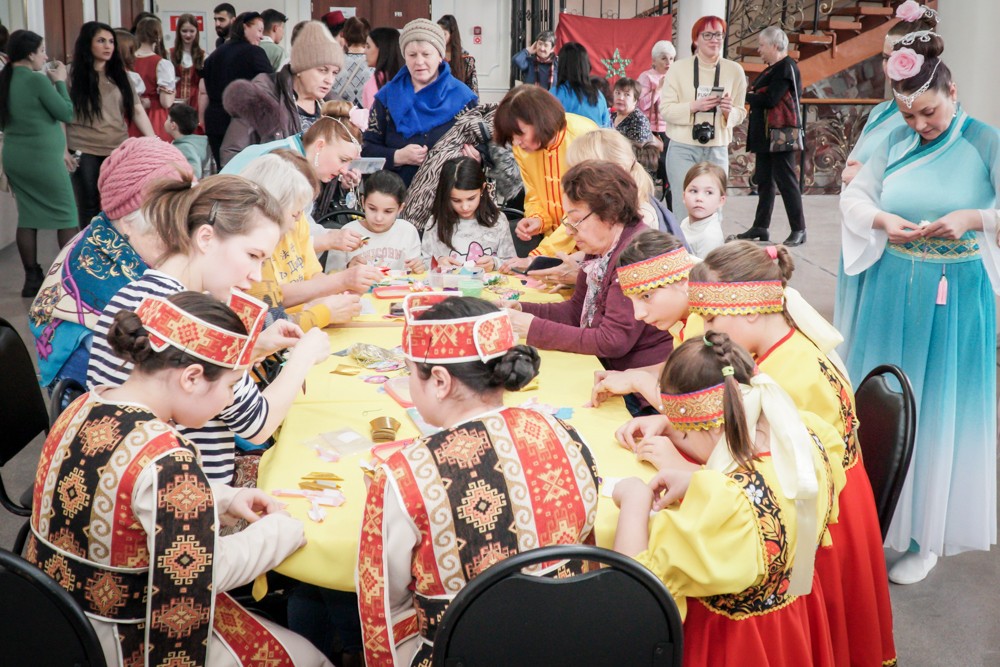 На фестивале «Окский меридиан» в Рязани впервые отменили часть праздничной программы последователей Фалуньгун