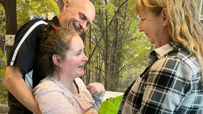 Женщина вышла из 5-летней комы, рассмеявшись над шуткой своей мамы