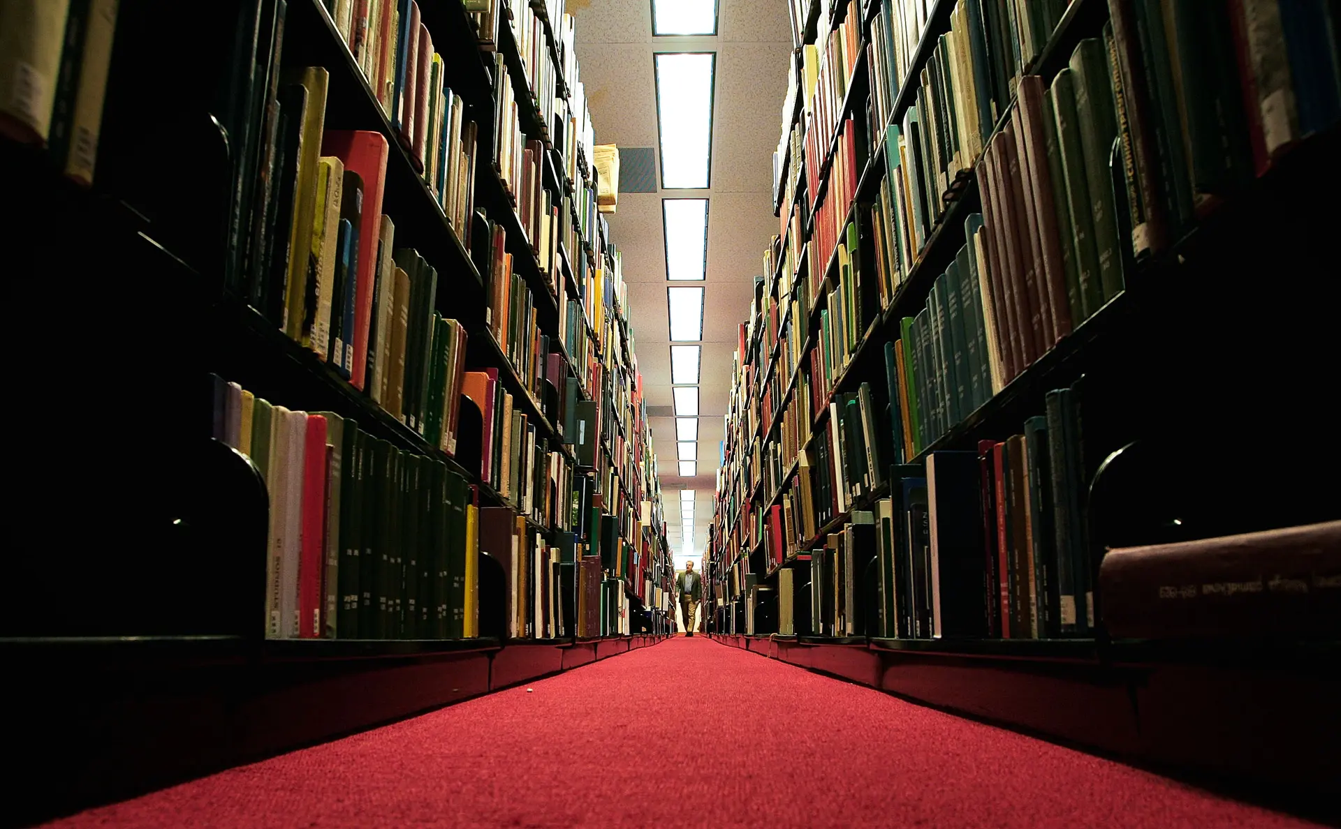 Стэнфордскому университету было предписано выплатить $1,9 млн за нераскрытие иностранного финансирования, которое преподаватели получили на свои исследовательские программы, использовавшие федеральные гранты. Среди иностранных источников финансирования — известный китайский университет Фудань. (Justin Sullivan/Getty Images) «Вам не избежать его когтей»: длинная рука Пекина нацелена на студентов