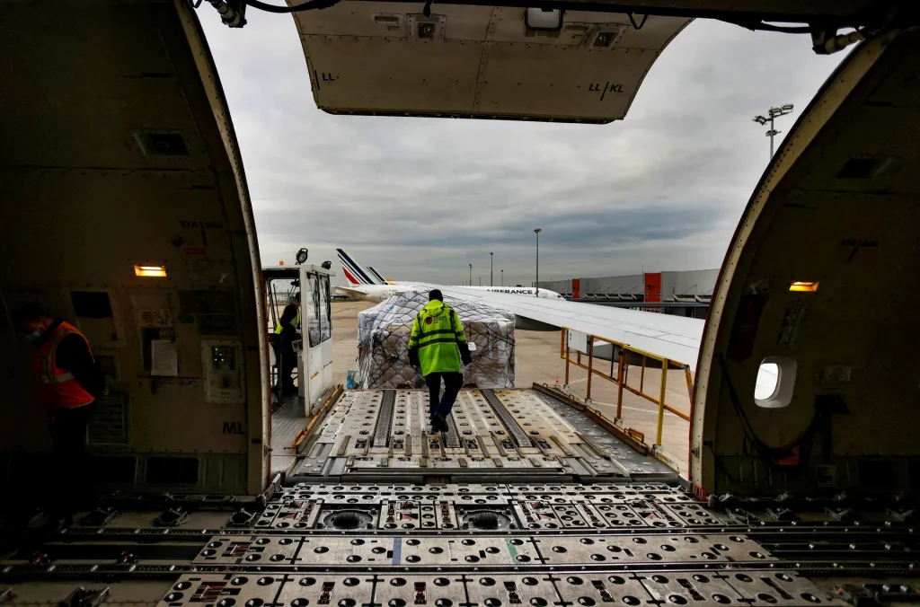 Поскольку соглашение ВОЗ по борьбе с пандемией близится к завершению, критики поднимают вопросы о свободе США