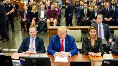 Судья обязал Трампа выплатить $355 млн