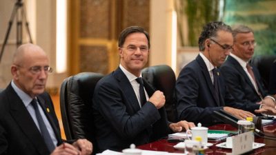 Премьер-министр Нидерландов обсудил шпионаж и производство чипов с Си Цзиньпином в Пекине