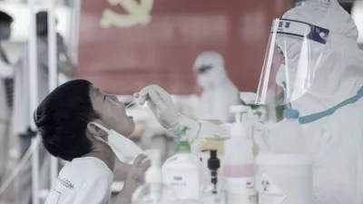 Пекин требует уничтожить все данные о COVID-19, утверждает источник